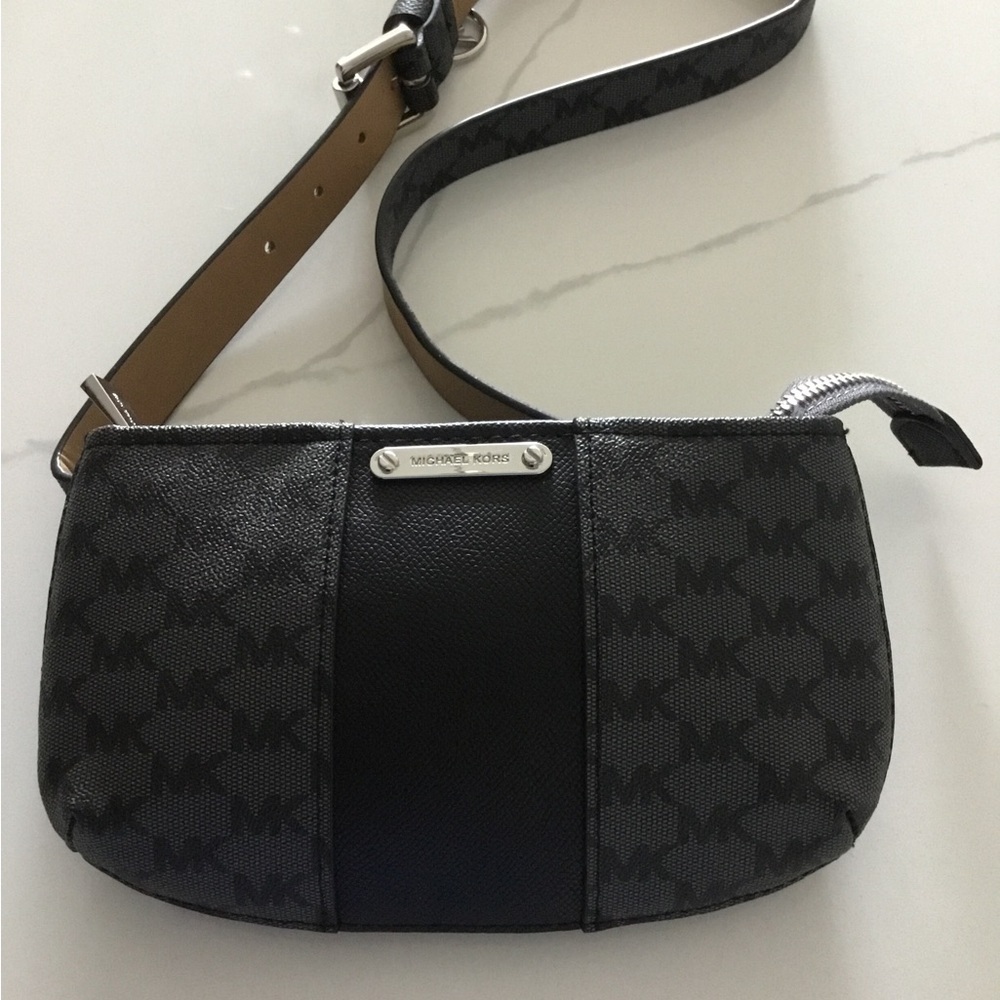 Michael Kors Black and Gray Women's Bag